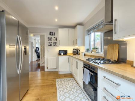3 bedroom Detached house for sale in Alvis Dale, Rothley, LE7