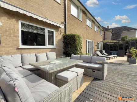 5 bedroom Detached house for sale in Abbotts Oak Drive, Coalville, LE67