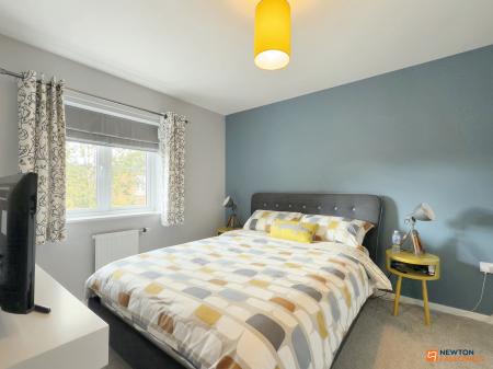 3 bedroom Semi-detached house for sale in Ash Grove, Coalville, LE67