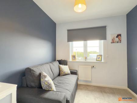 3 bedroom Semi-detached house for sale in Ash Grove, Coalville, LE67