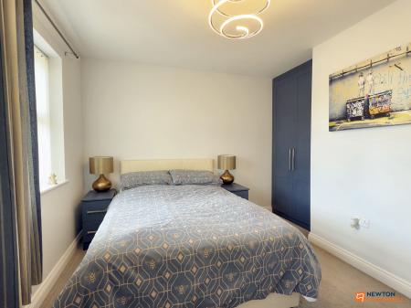 2 bedroom Terraced House for sale in Baron Close, Hugglescote, LE67