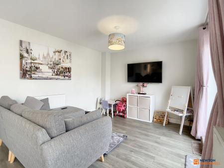 4 bedroom Detached house for sale in Bennett Close, Hugglescote, LE67