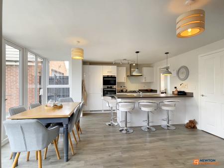 4 bedroom Detached house for sale in Bennett Close, Hugglescote, LE67