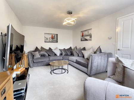 4 bedroom Detached house for sale in Bennett Close, Hugglescote, LE67