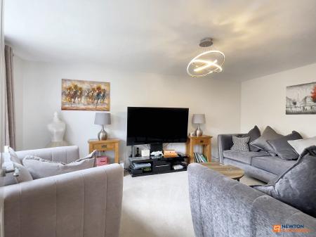 4 bedroom Detached house for sale in Bennett Close, Hugglescote, LE67