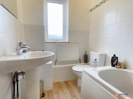 2 bedroom Terraced House for sale in Berrisford Street, Coalville, LE67
