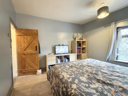 2 bedroom Terraced House for sale in Castle Street, Whitwick, LE67