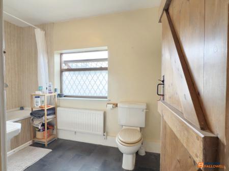2 bedroom Terraced House for sale in Castle Street, Whitwick, LE67
