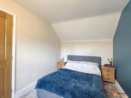 4 bedroom Detached house for sale in Chapel Street, Ibstock, LE67