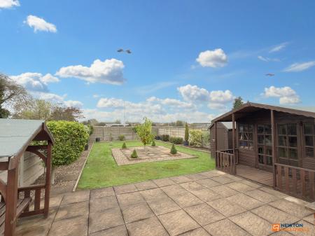 2 bedroom Bungalow for sale in Clover Place, Thringstone, LE67