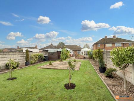 2 bedroom Bungalow for sale in Clover Place, Thringstone, LE67