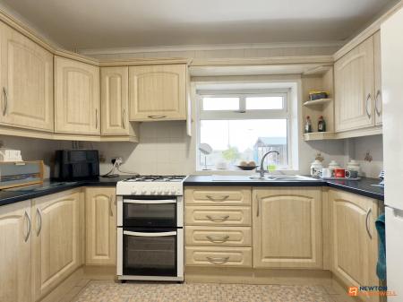 2 bedroom Bungalow for sale in Clover Place, Thringstone, LE67