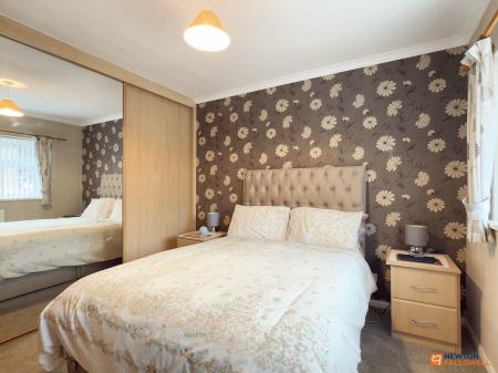 2 bedroom Bungalow for sale in Clover Place, Thringstone, LE67