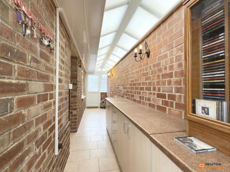 2 bedroom Bungalow for sale in Clover Place, Thringstone, LE67