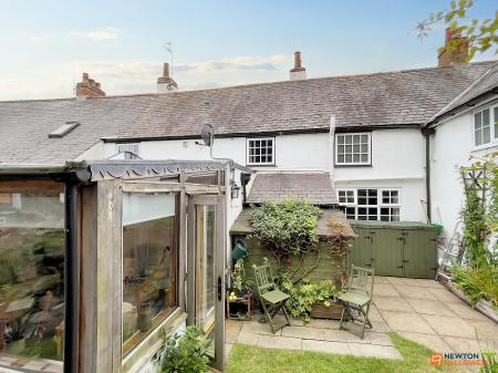3 bedroom Cottage for sale in Cross Green, Rothley, LE7
