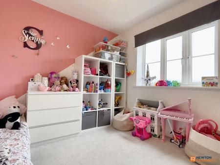 3 bedroom Semi-detached house for sale in Dale Road, Ibstock, LE67