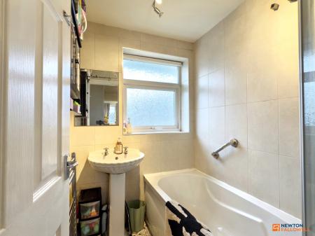 3 bedroom Semi-detached house for sale in Douglas Drive, Ibstock, LE67