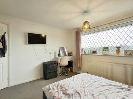 3 bedroom Semi-detached house for sale in Douglas Drive, Ibstock, LE67