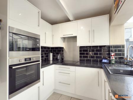 2 bedroom Semi-detached house for sale in George Street, Whitwick, LE67