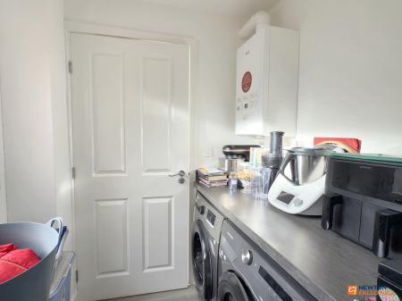 3 bedroom Detached house for sale in Glynn Street, Hugglescote, LE67