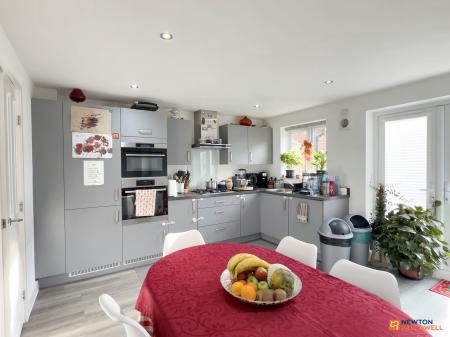 3 bedroom Detached house for sale in Glynn Street, Hugglescote, LE67