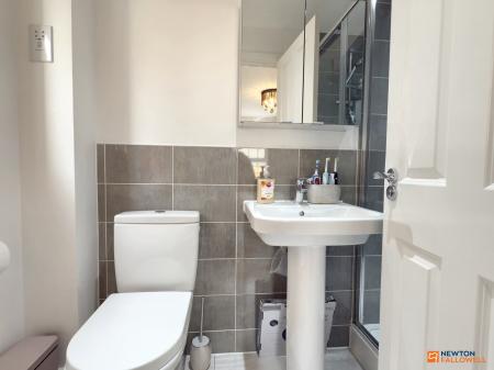 3 bedroom Detached house for sale in Glynn Street, Hugglescote, LE67