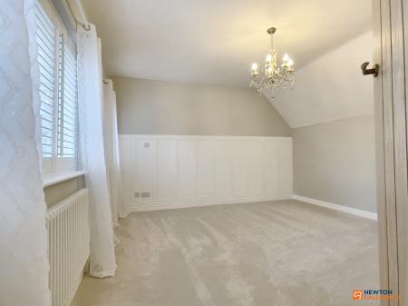 4 bedroom Detached house for sale in Greenhill Road, Coalville, LE67