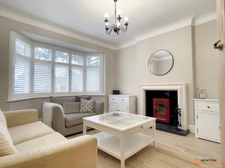 4 bedroom Detached house for sale in Greenhill Road, Coalville, LE67