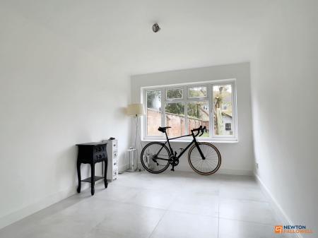 4 bedroom Detached house for sale in Greenhill Road, Coalville, LE67