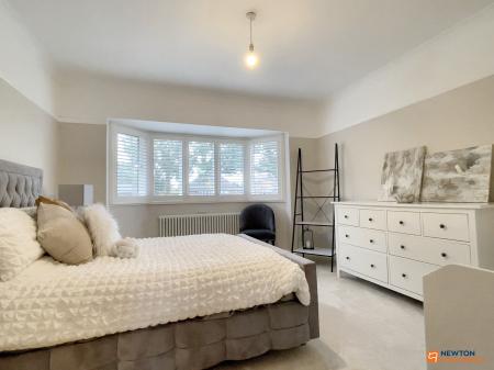 4 bedroom Detached house for sale in Greenhill Road, Coalville, LE67