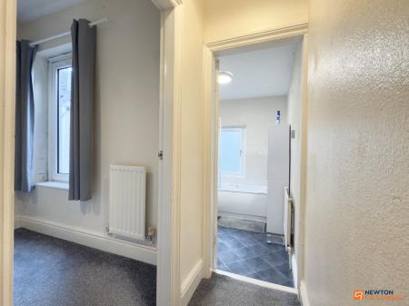 2 bedroom Terraced House for sale in Highfield Street, Coalville, LE67
