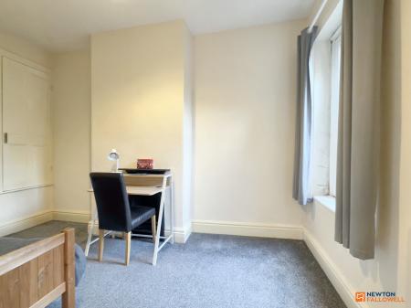 2 bedroom Terraced House for sale in Highfield Street, Coalville, LE67