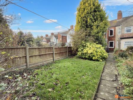 2 bedroom Terraced House for sale in Highfield Street, Coalville, LE67