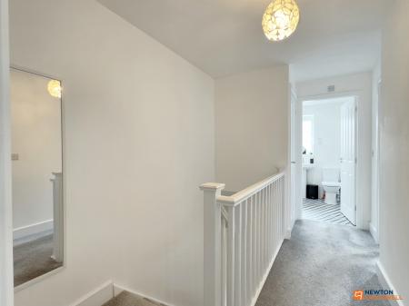 3 bedroom Detached house for sale in Kirkby Place, Mountsorrel, LE12