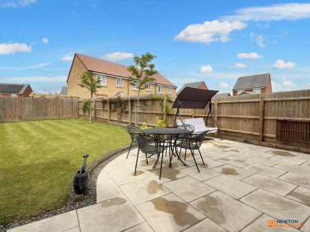 3 bedroom Detached house for sale in Kirkby Place, Mountsorrel, LE12