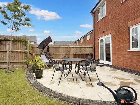 3 bedroom Detached house for sale in Kirkby Place, Mountsorrel, LE12