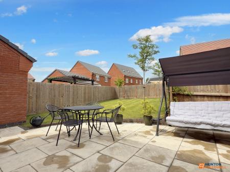 3 bedroom Detached house for sale in Kirkby Place, Mountsorrel, LE12