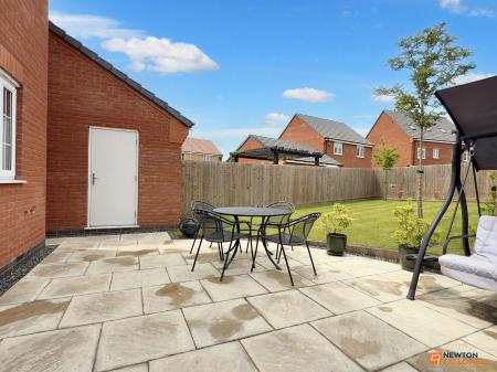3 bedroom Detached house for sale in Kirkby Place, Mountsorrel, LE12