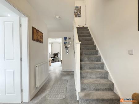 3 bedroom Detached house for sale in Kirkby Place, Mountsorrel, LE12