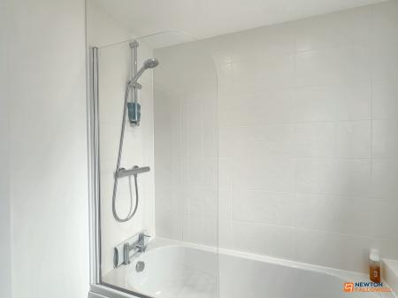 3 bedroom Detached house for sale in Kirkby Place, Mountsorrel, LE12