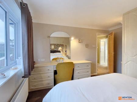 4 bedroom Detached house for sale in Oakham Drive, Coalville, LE67