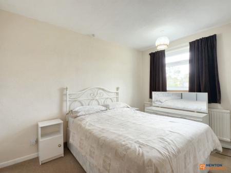 3 bedroom Semi-detached house for sale in Oxford Street, Coalville, LE67