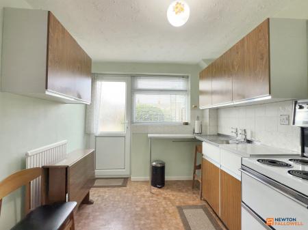 3 bedroom Semi-detached house for sale in Oxford Street, Coalville, LE67