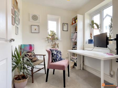 4 bedroom Detached house for sale in Riley Drive, Ibstock, LE67