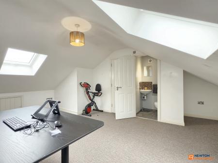 4 bedroom Detached house for sale in Silver Street, Whitwick, LE67