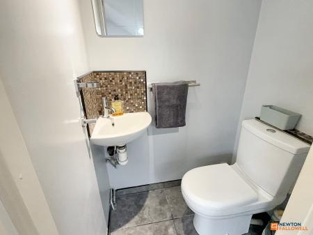 4 bedroom Detached house for sale in Silver Street, Whitwick, LE67