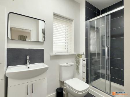 3 bedroom Detached house for sale in Spruce Drive, Ravenstone, LE67