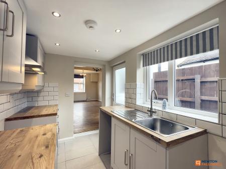 2 bedroom Terraced House for sale in St Georges Hill, Swannington, LE67