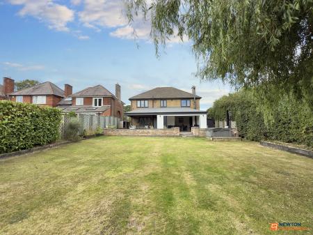 5 bedroom Detached house for sale in Station Hill, Swannington, LE67