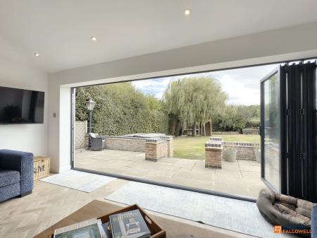 5 bedroom Detached house for sale in Station Hill, Swannington, LE67